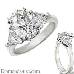 Engagement ring  with side triangle diamonds