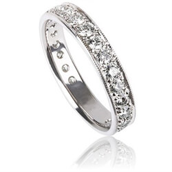 Picture of 3mm Wedding band with 0.65 Carat round diamonds 