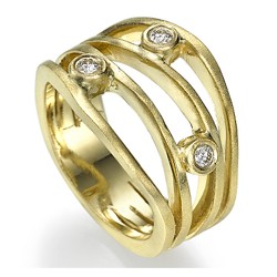 0.12 carat anniversary ring