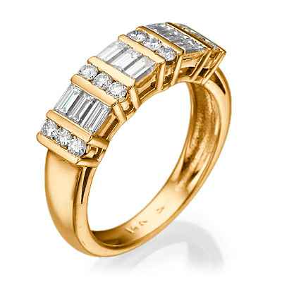 0.88 carat Baguettes and rounds diamond band