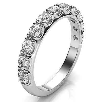 3/4 carat 11 diamonds 4 prongs set wedding band