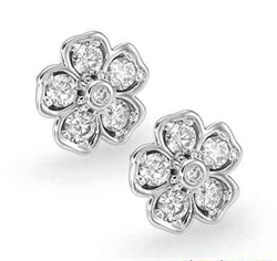 Picture of 1/2 carat diamond Hearts Flower earring studs