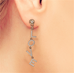 Picture of L O V E one side earring, 0.40carat