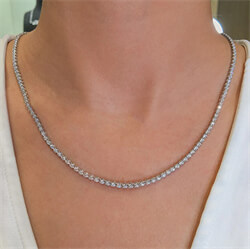 Picture of 11 carats natural diamonds F SI1, Very-Good Cut , tennis necklace