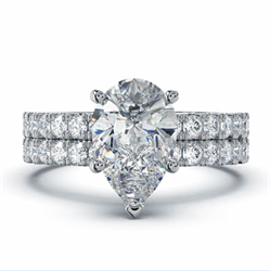 Picture of Diamonds bridal set for larger diamonds of all shapes