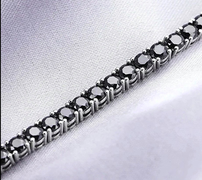 16cm,5.60 carats tennis bracelet EF VS1- 14K White Gold Tennis Bracelet