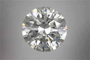 Picture of Natural Diamond 5.15 Carats, Round with Excellent Cut, J Color, SI2 Clarity and Certified by GIA